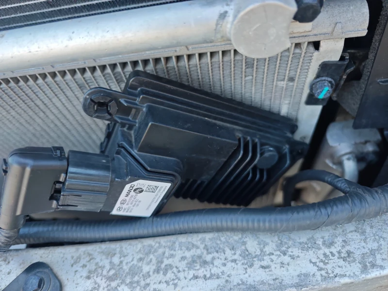 Hyundai Ioniq, снимка 2 - Автомобили и джипове - 52935840