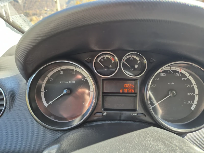 Peugeot 308 1, 6 I , снимка 6 - Автомобили и джипове - 53301260