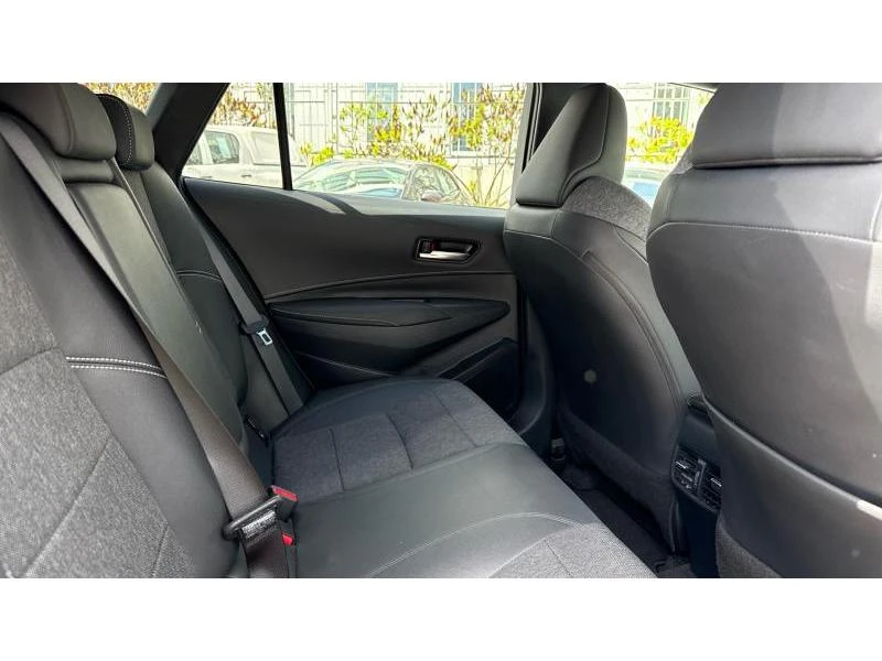 Toyota Corolla TS 1.8 HSD Team D - изображение 7