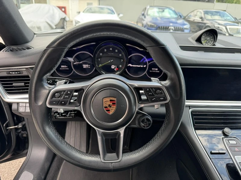 Porsche Panamera 4 E Hybrid, снимка 9 - Автомобили и джипове - 55307659