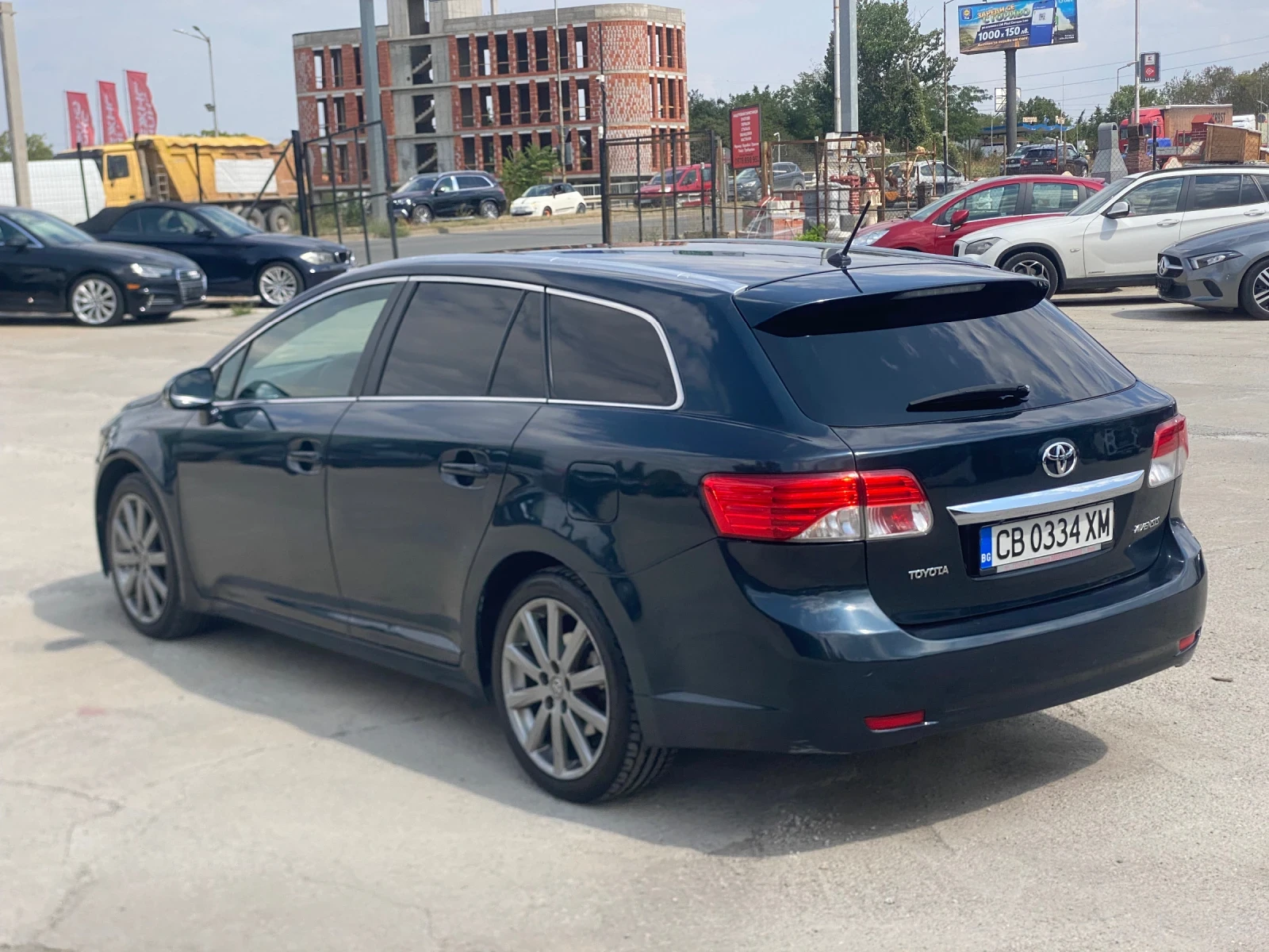 Toyota Avensis 2.2D4D АВТОМАТИК FACELIFT - изображение 5