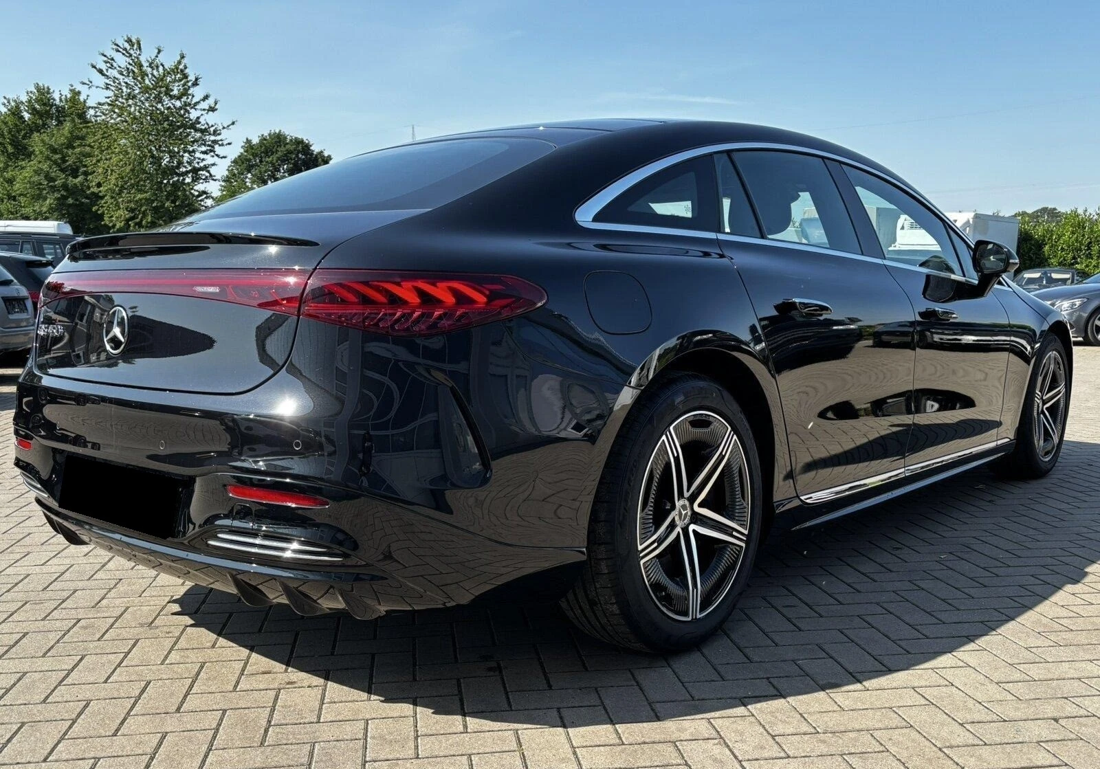 Mercedes-Benz EQS 450+ /AMG/LED/KEYLESS/CAMERA/MEMORY/125kWh/ - изображение 7