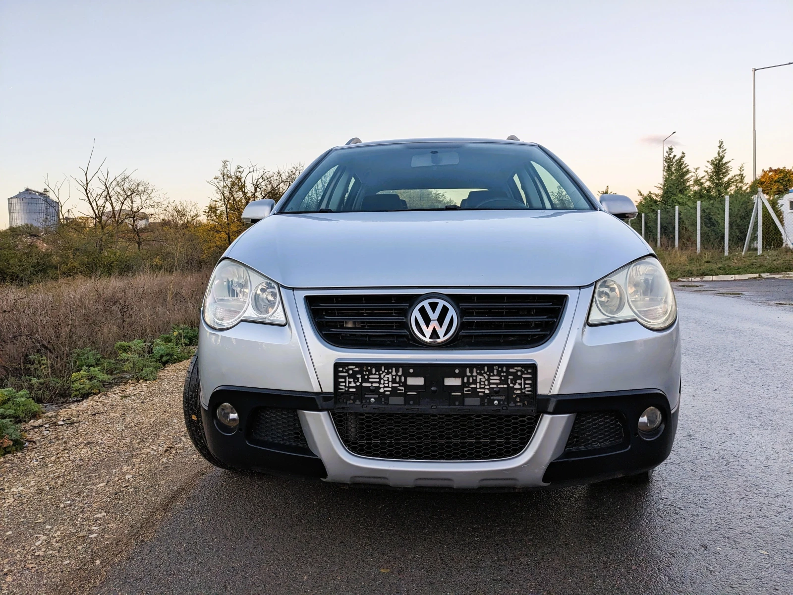 VW Polo 1.4i Cross - изображение 7