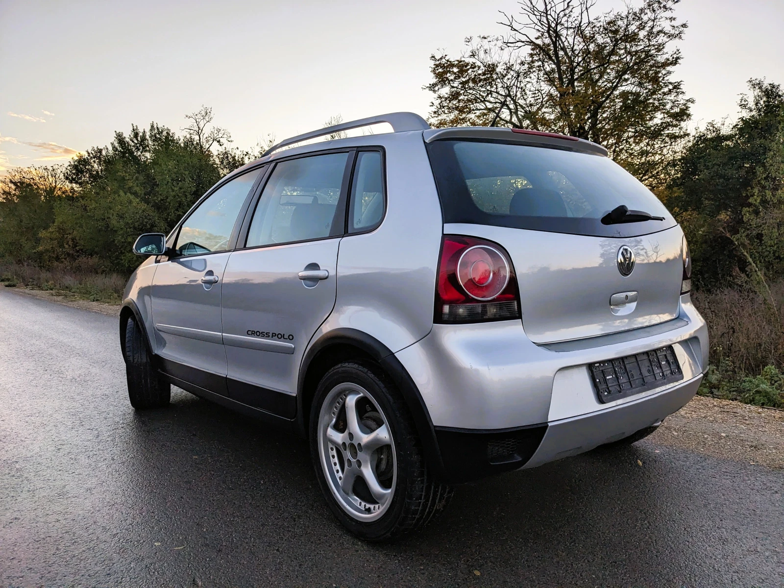 VW Polo 1.4i Cross - изображение 3