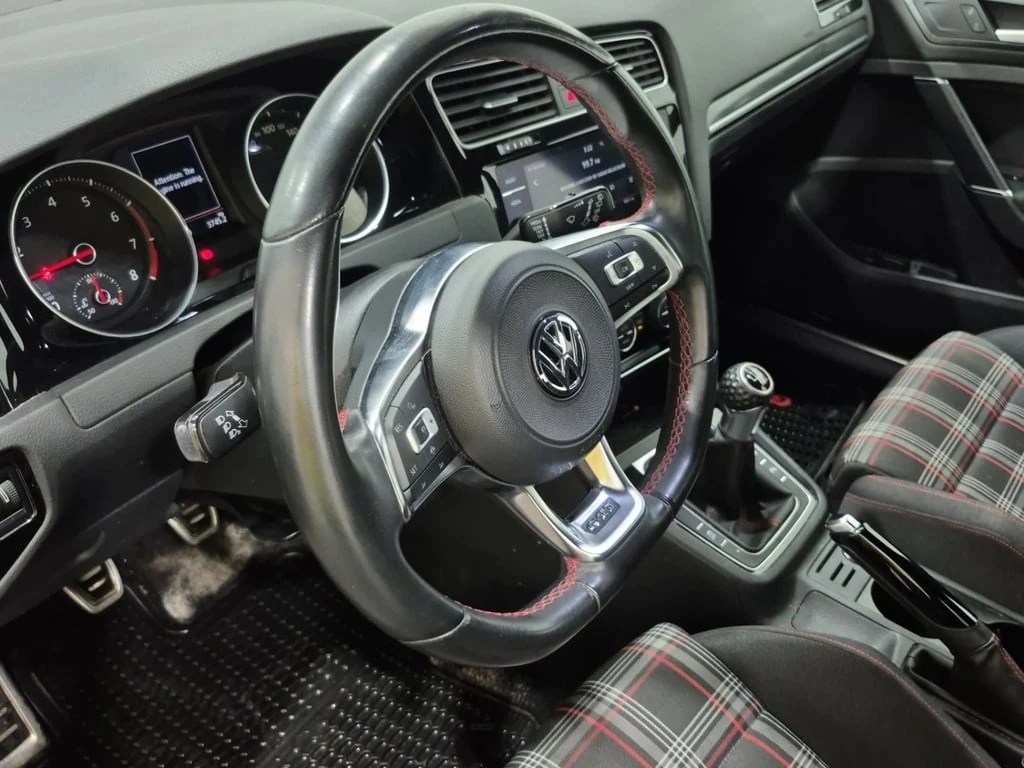 VW Golf GTI * MANUAL * CARFAX *    | Mobile.bg   12