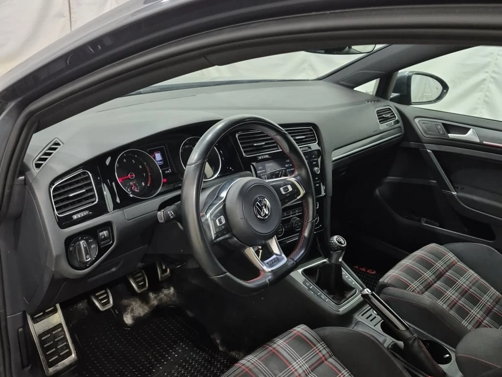 VW Golf GTI * MANUAL * CARFAX *    | Mobile.bg   10