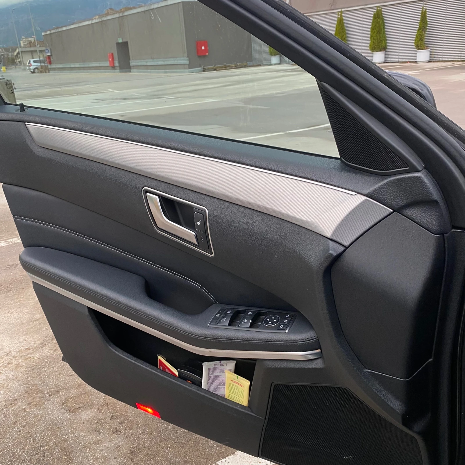 Mercedes-Benz E 300 Bluetec Hybrid  | Mobile.bg   10