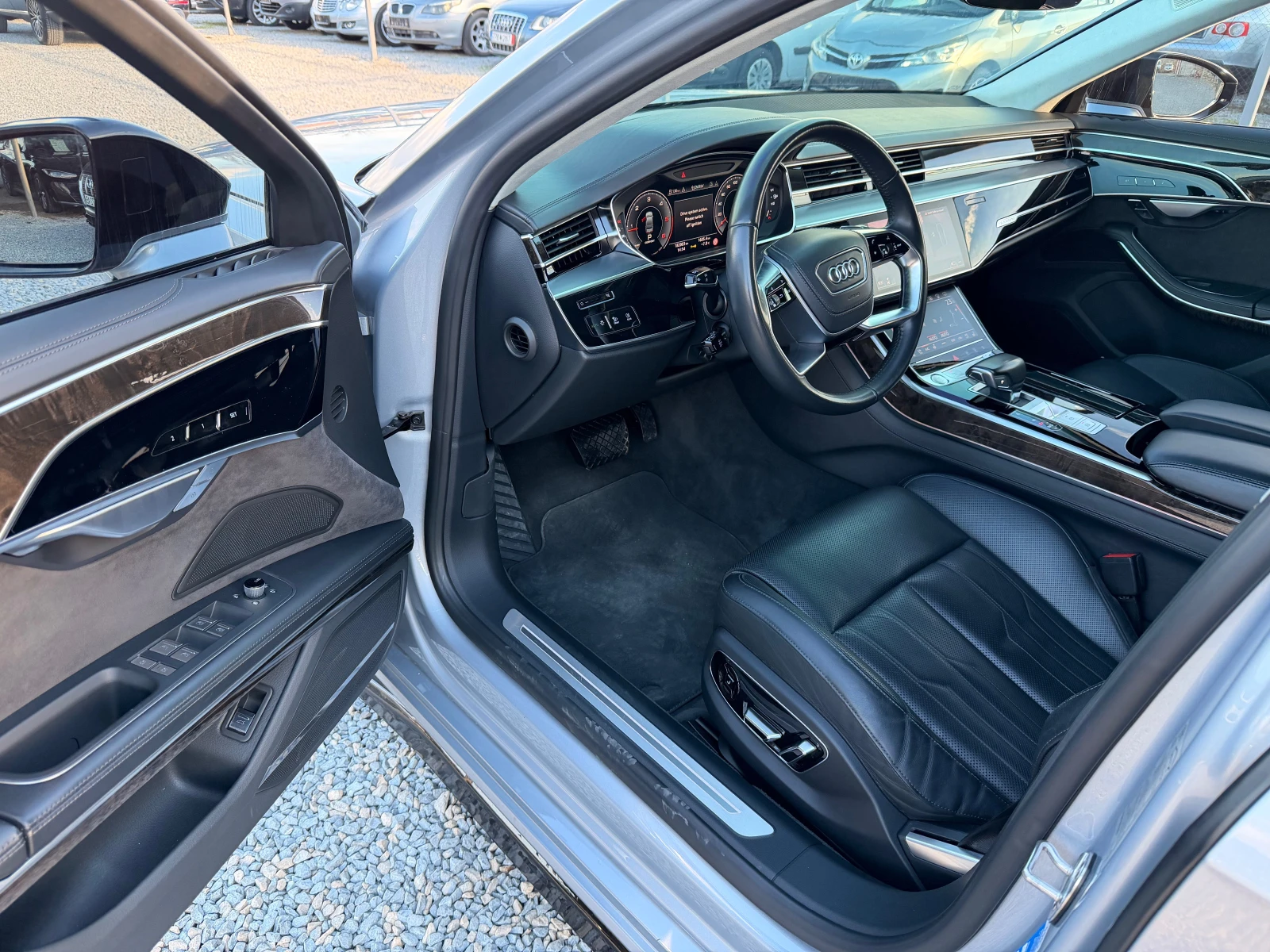 Audi A8 EXCLUSIVE | Mobile.bg � ����������� 7