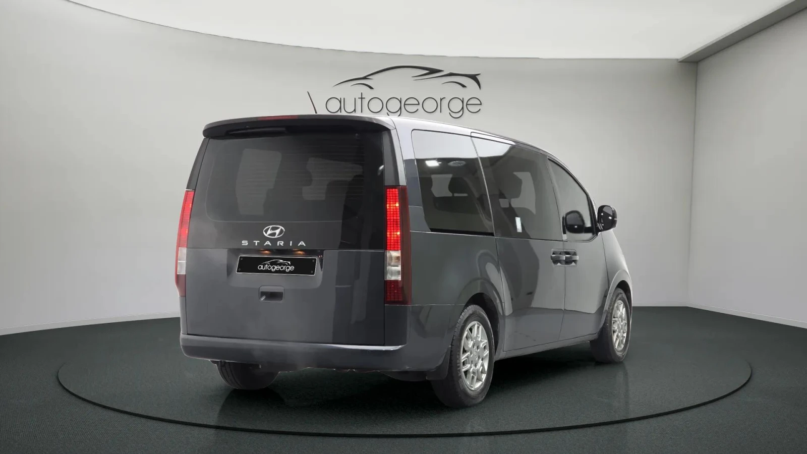 Hyundai Staria L3.5 Tourer 9seater autogeorge.com - изображение 2