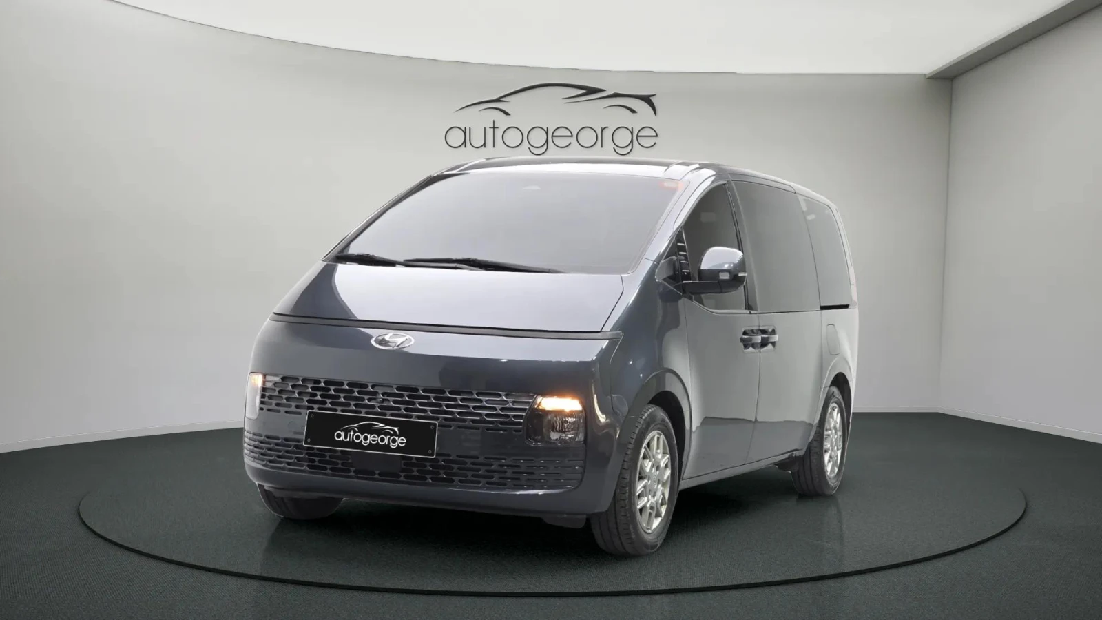 Hyundai Staria L3.5 Tourer 9seater autogeorge.com - изображение 3