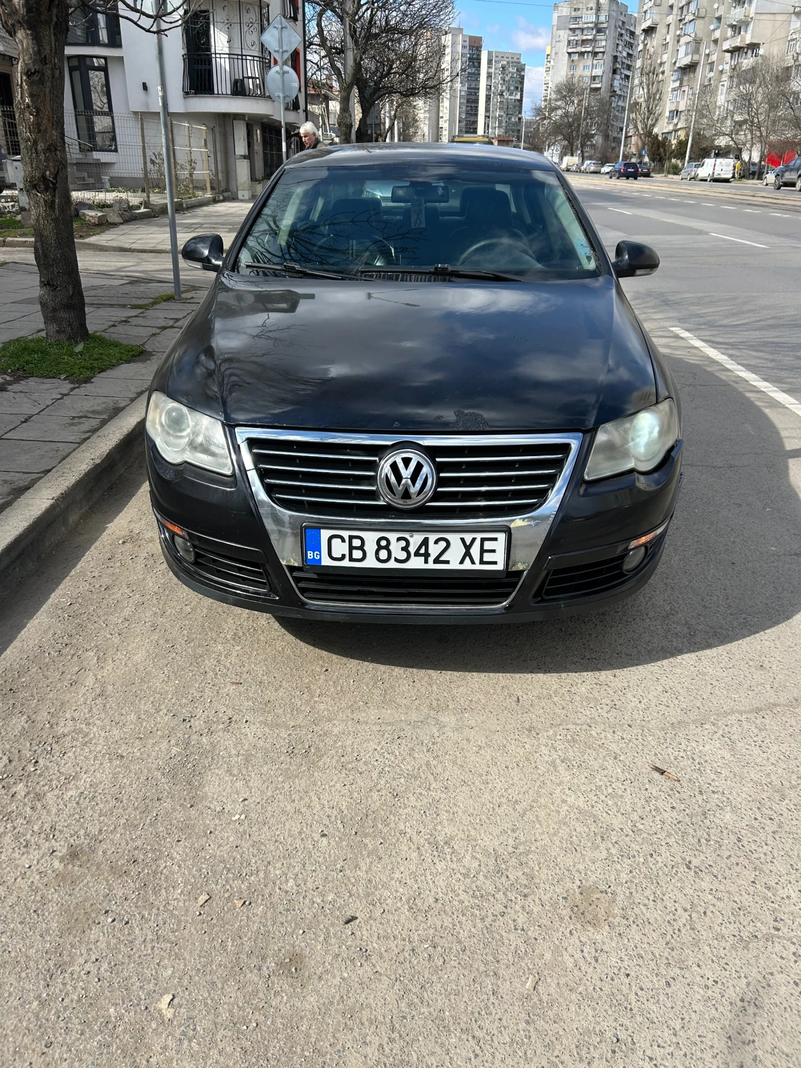 VW Passat 2.0 TDI АВТОМАТ , снимка 2 - Автомобили и джипове - 53633883