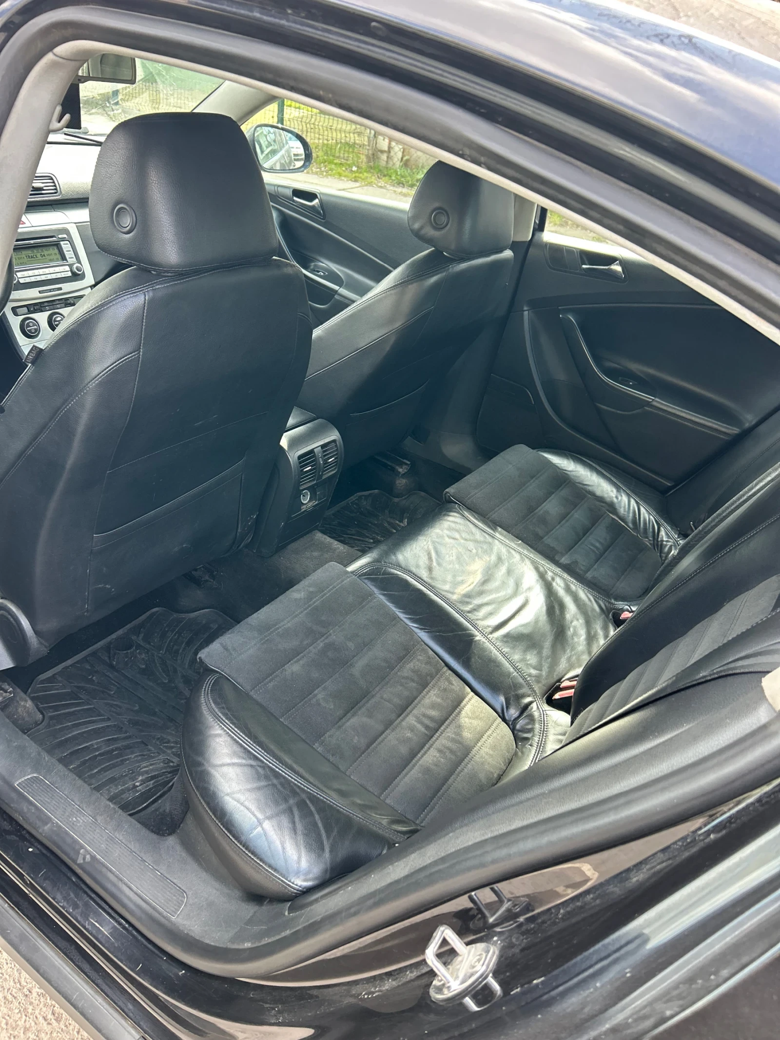 VW Passat 2.0 TDI АВТОМАТ , снимка 6 - Автомобили и джипове - 53633883