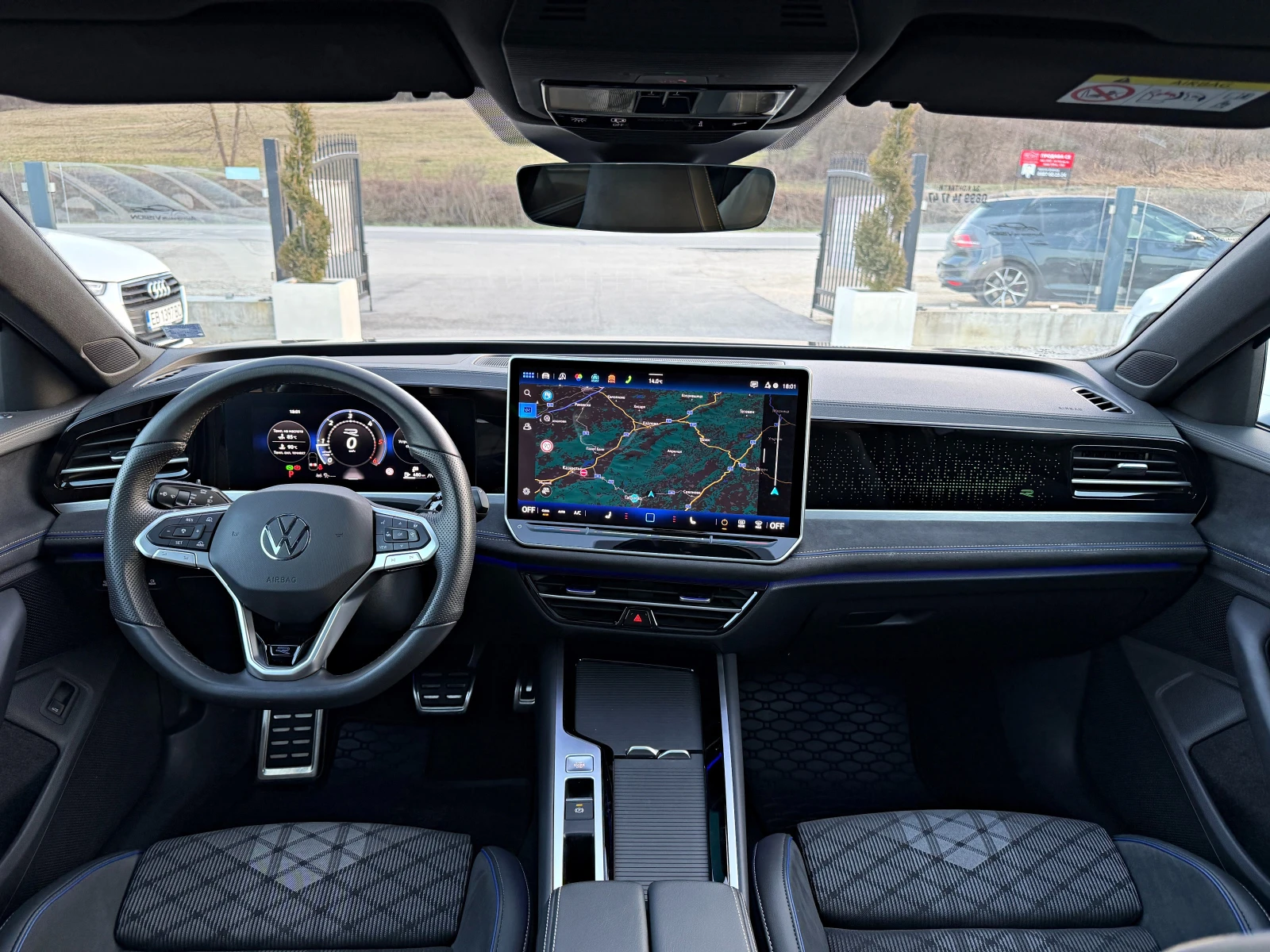 VW Passat R Line 4 MOTION, снимка 12 - Автомобили и джипове - 53839741