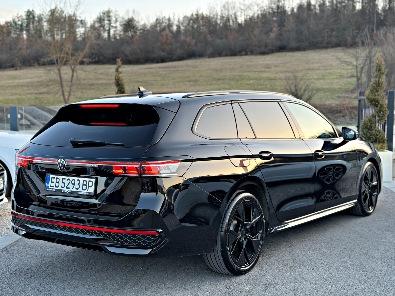 VW Passat R Line 4 MOTION, снимка 6 - Автомобили и джипове - 53839741