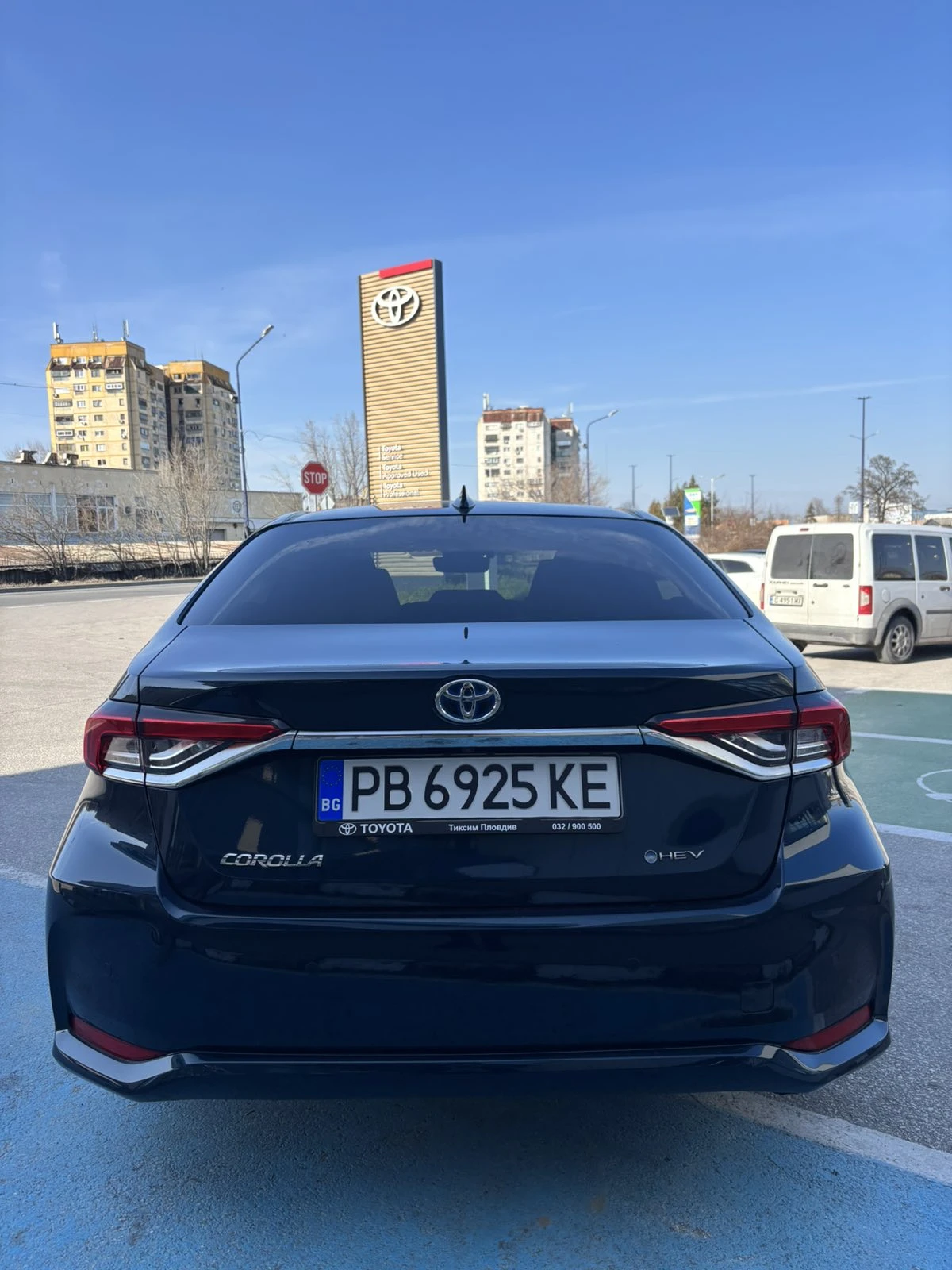 Toyota Corolla Executive Plus, снимка 6 - Автомобили и джипове - 53904295