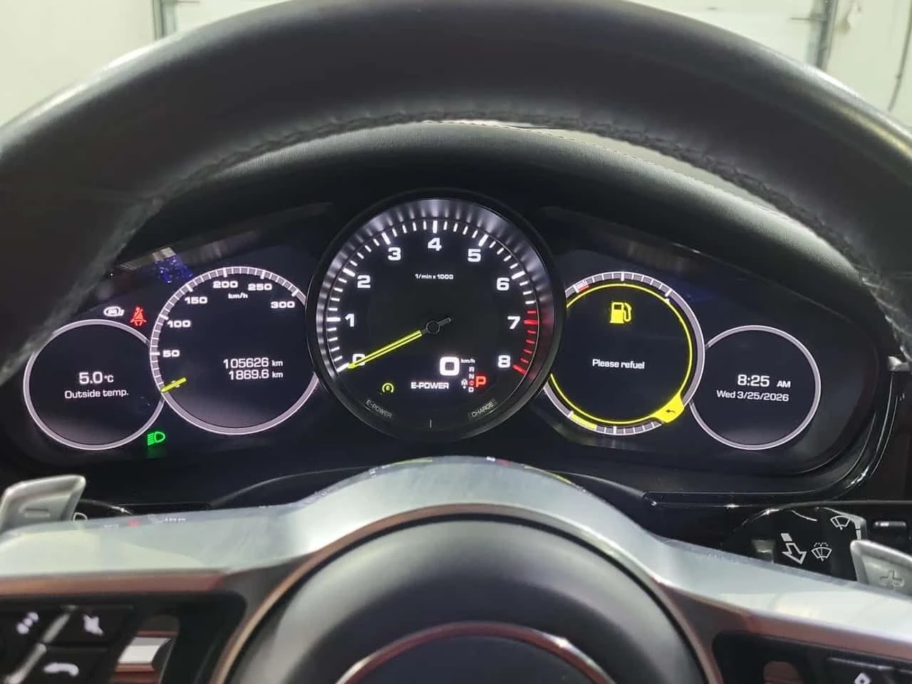 Porsche Panamera * 4 E HYBRID * CARFAX * KEYLESS * PANO, снимка 9 - Автомобили и джипове - 53979308