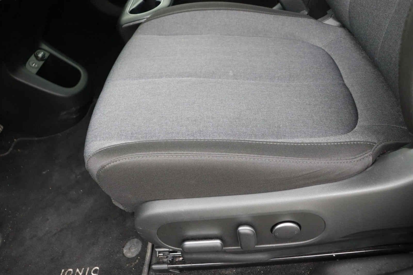 Hyundai Ioniq 5, снимка 10 - Автомобили и джипове - 54082798