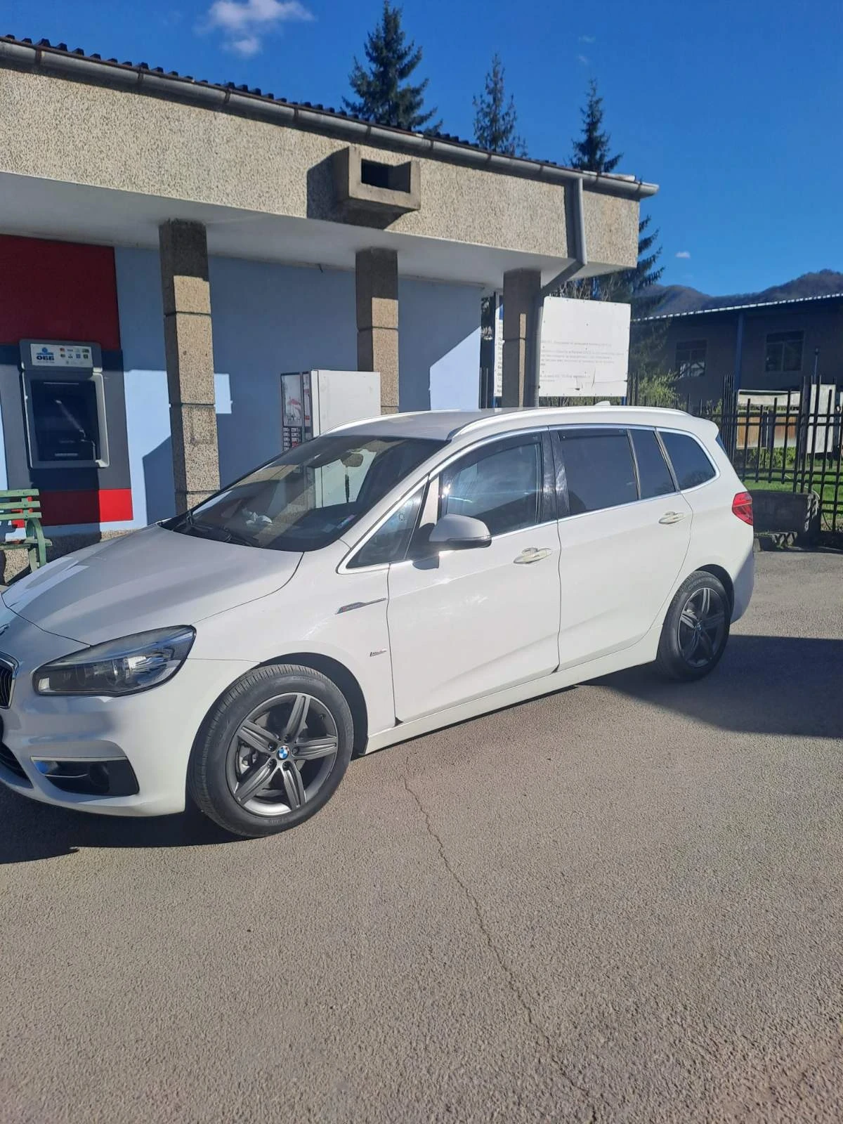 BMW 218, снимка 3 - Автомобили и джипове - 54140973