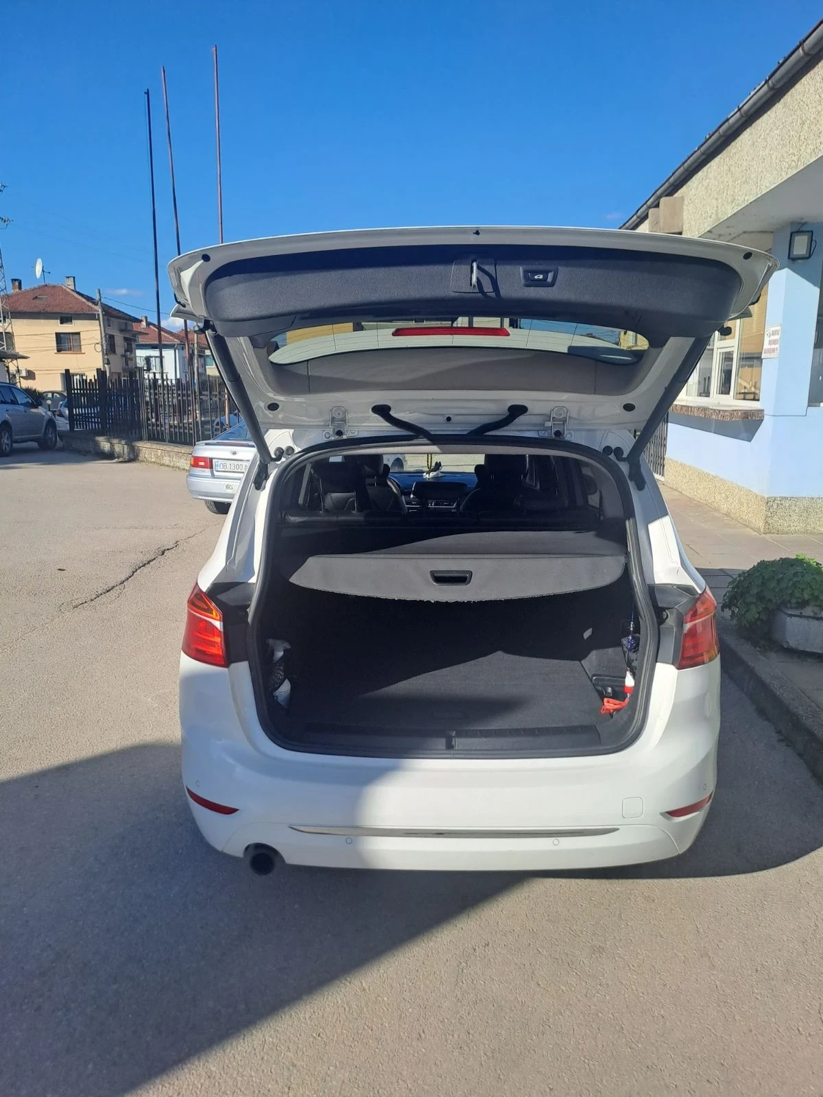 BMW 218, снимка 5 - Автомобили и джипове - 54140973