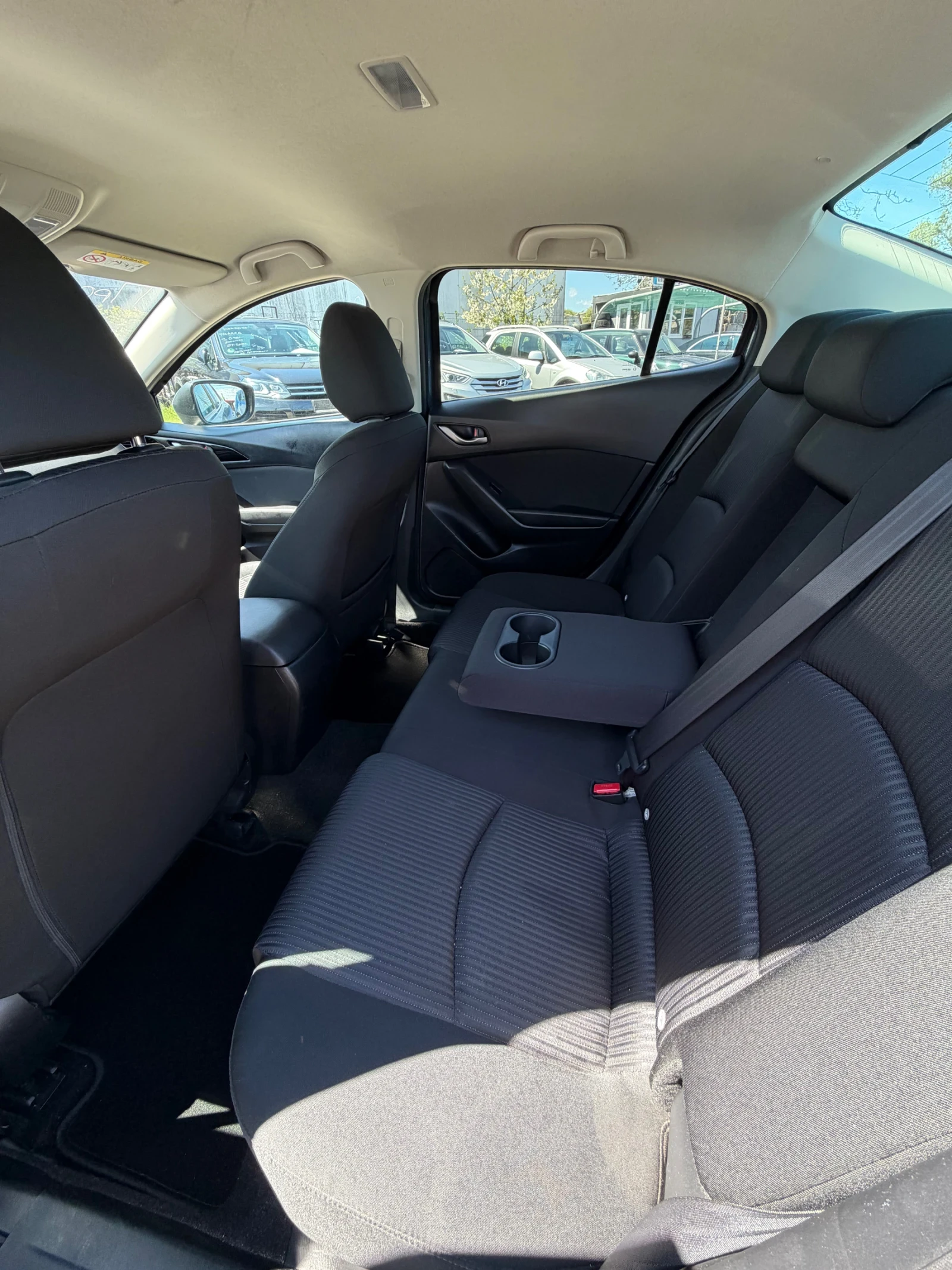 Mazda 3 2.0 16V SPORT GT, снимка 12 - Автомобили и джипове - 54238496