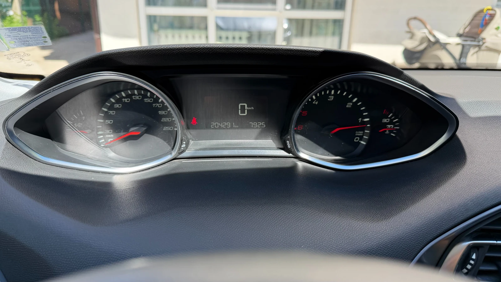 Peugeot 308 BlueHDI, снимка 8 - Автомобили и джипове - 54359635