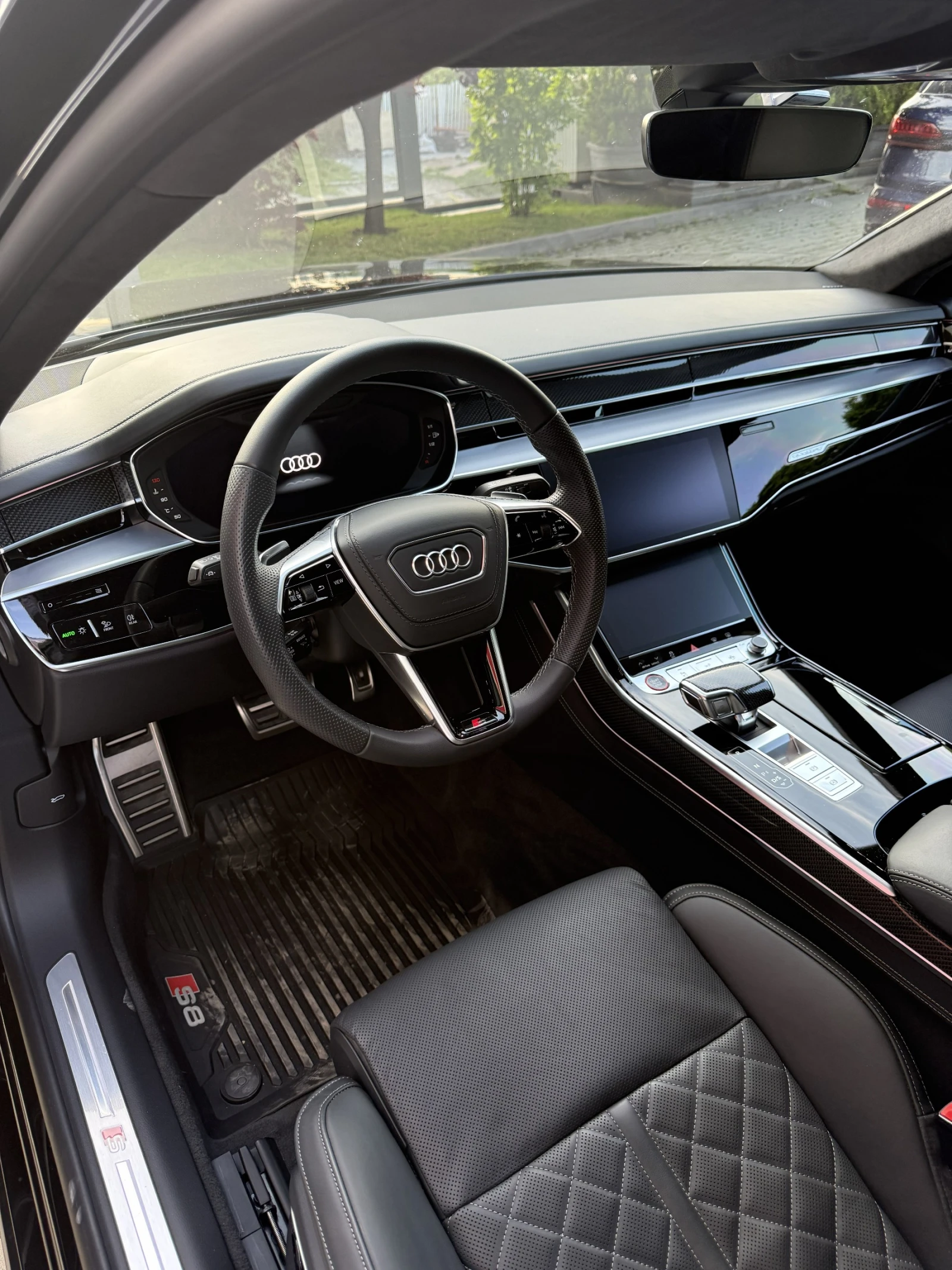 Audi S8, снимка 4 - Автомобили и джипове - 54846663