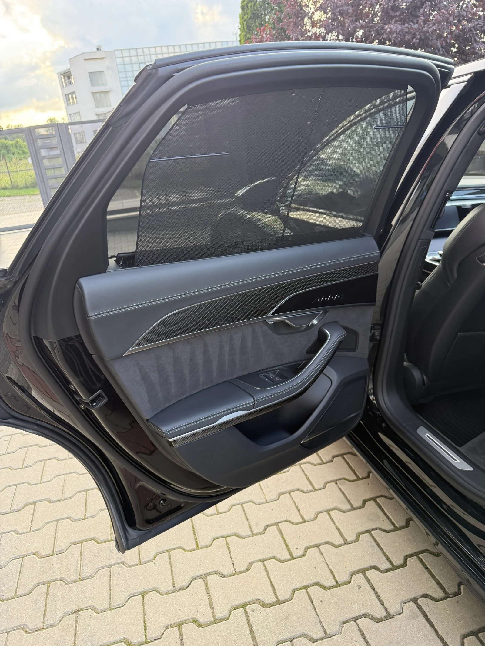 Audi S8, снимка 10 - Автомобили и джипове - 54846663