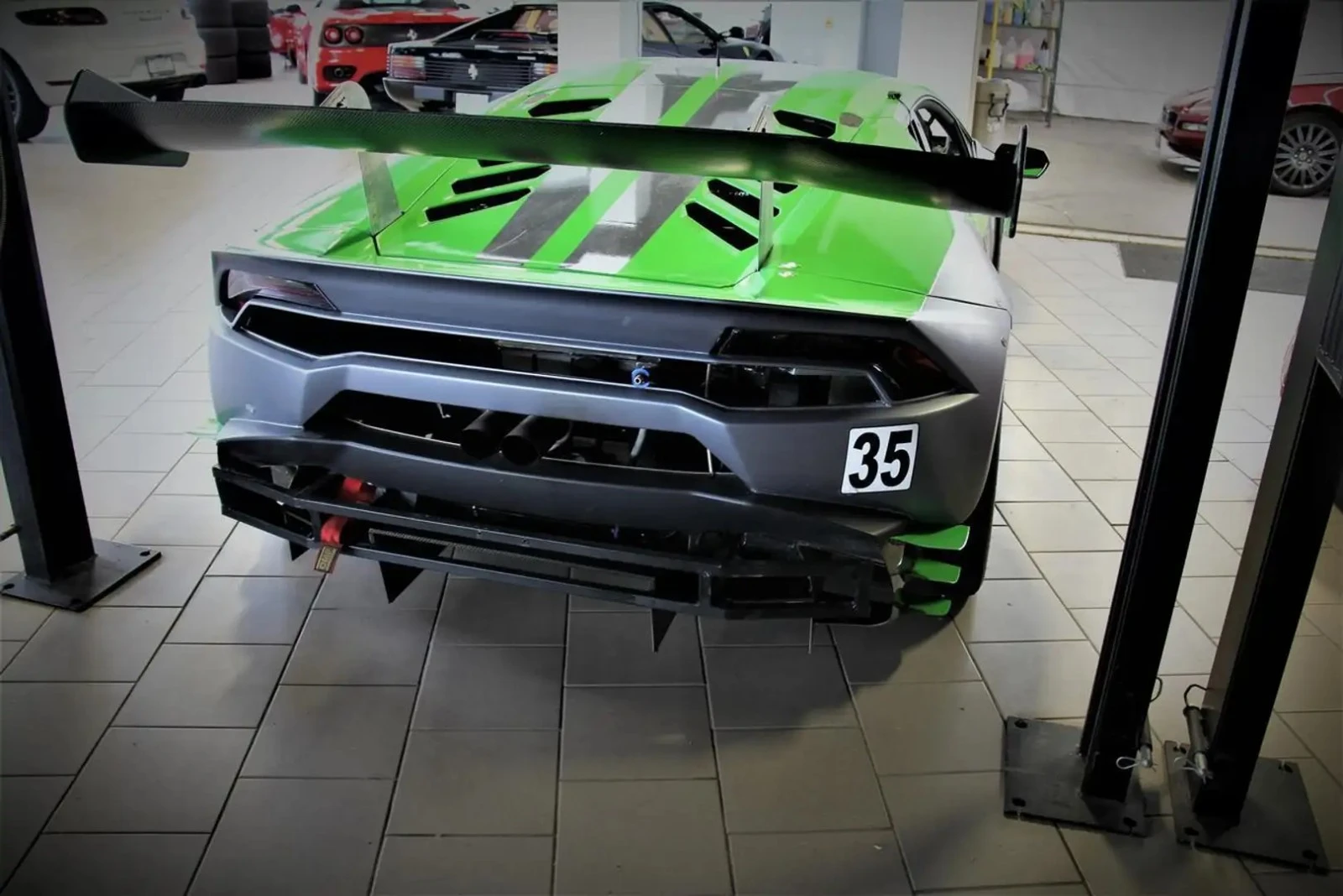 Lamborghini Huracan SUPER TROFEO * AвтоКредит * (ЦЕНА ДО БГ), снимка 9 - Автомобили и джипове - 55139195