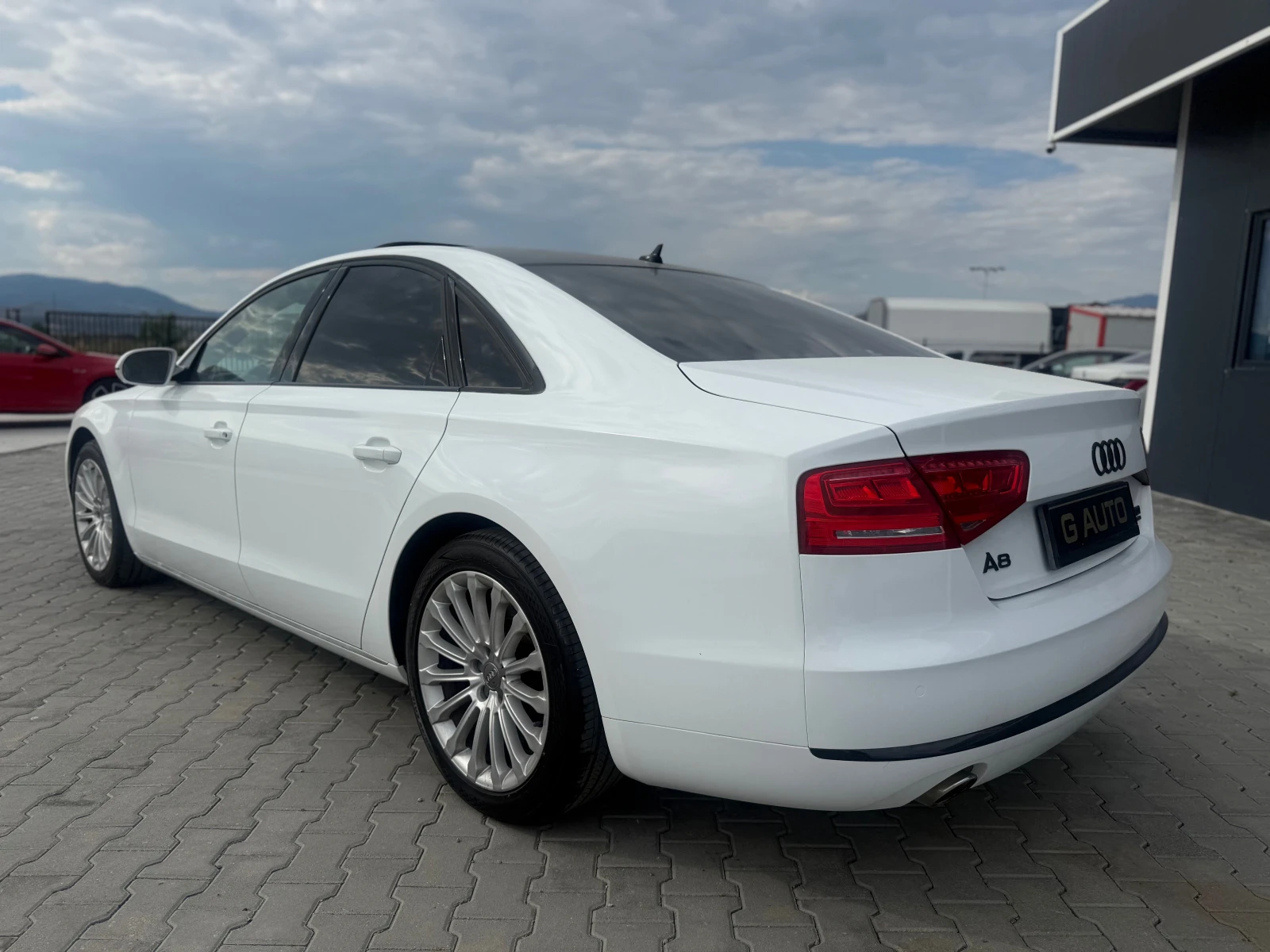 Audi A8 4.2TDI Собствен лизинг !!!, снимка 7 - Автомобили и джипове - 55228717