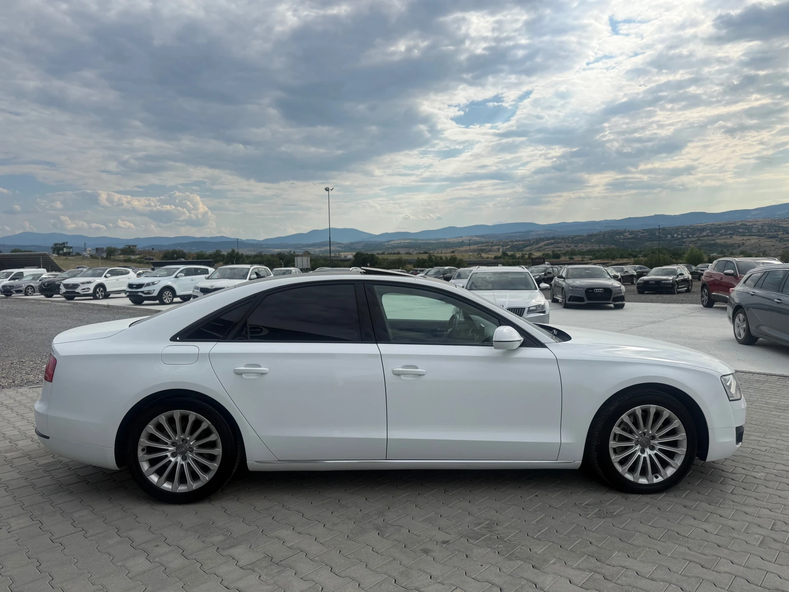 Audi A8 4.2TDI Собствен лизинг !!!, снимка 4 - Автомобили и джипове - 55228717