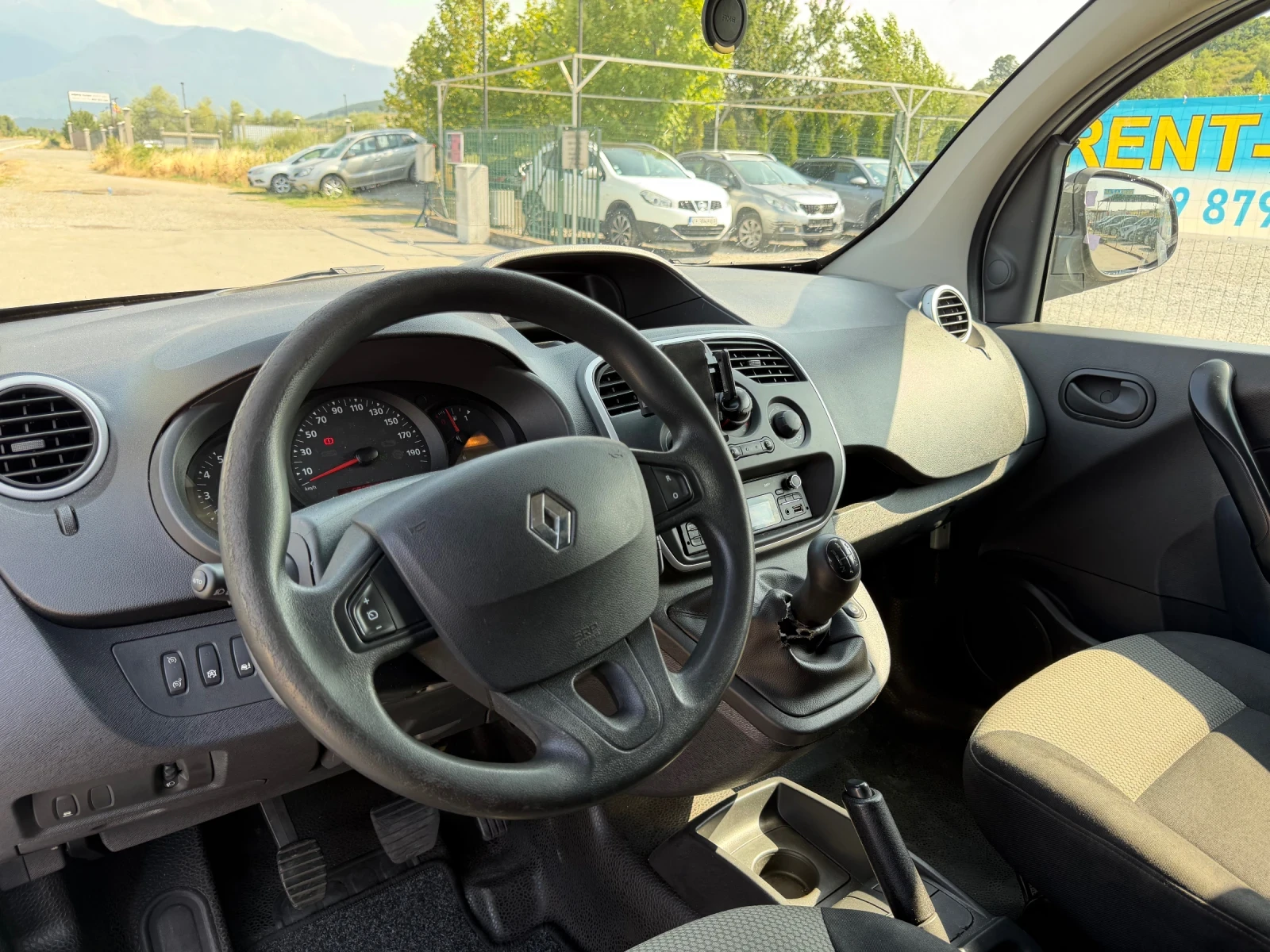 Renault Kangoo 1.5 DCI MAXXI, снимка 11 - Автомобили и джипове - 55364172