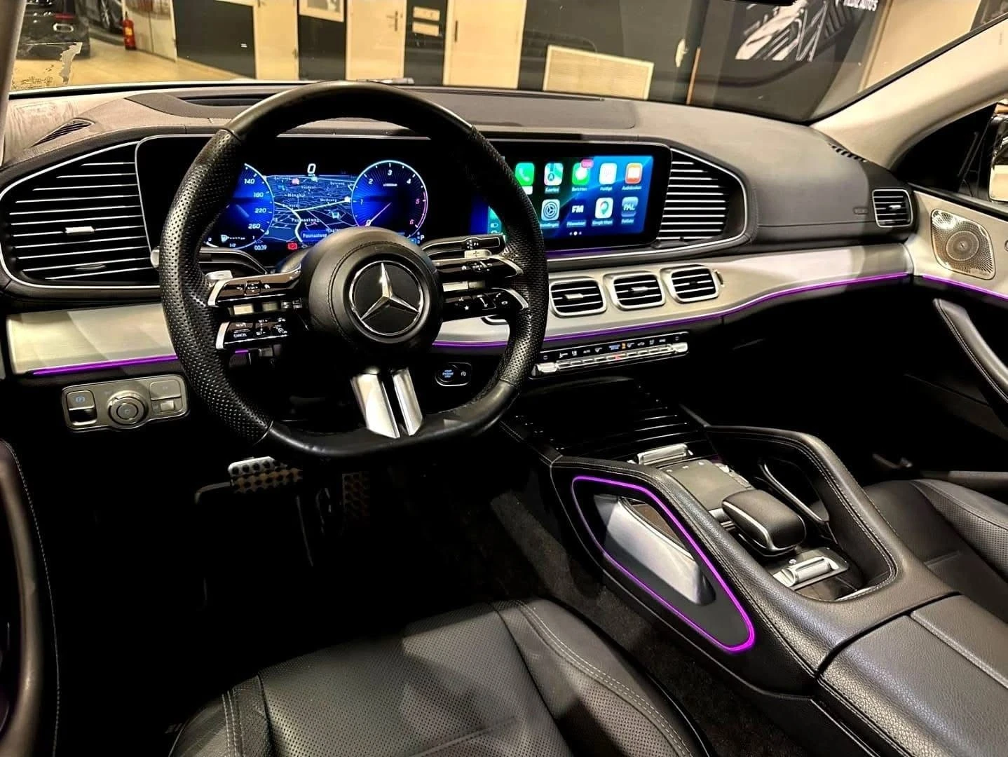 Mercedes-Benz GLE 450 D FACELIFT AMG LINE LED ПАНО BURM ЛИЗИНГ 100%, снимка 11 - Автомобили и джипове - 55471078