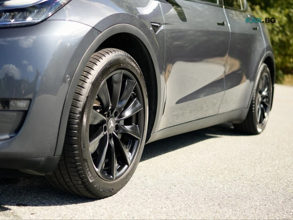 Tesla Model Y Standard Range* , снимка 16 - Автомобили и джипове - 56017367