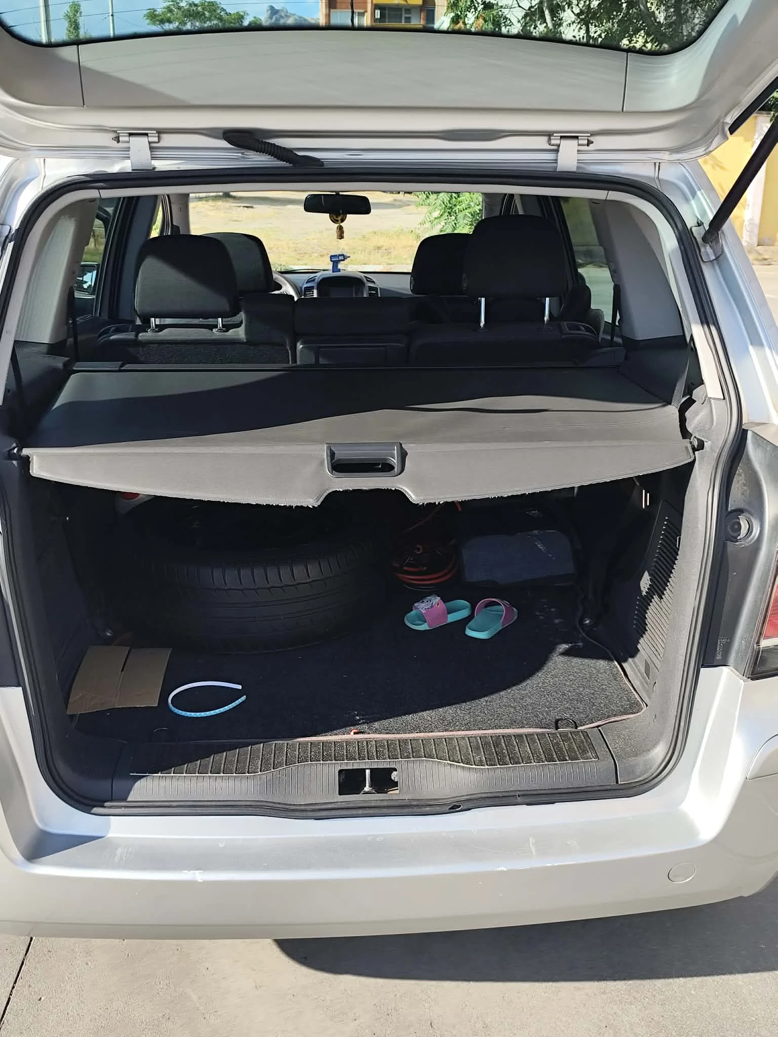 Opel Zafira Ван, снимка 3 - Автомобили и джипове - 56024271