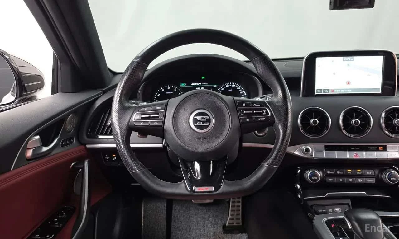 Kia Stinger * 3.3 Turbo 2WD * ЦЕНА ДО БГ, снимка 8 - Автомобили и джипове - 56180744