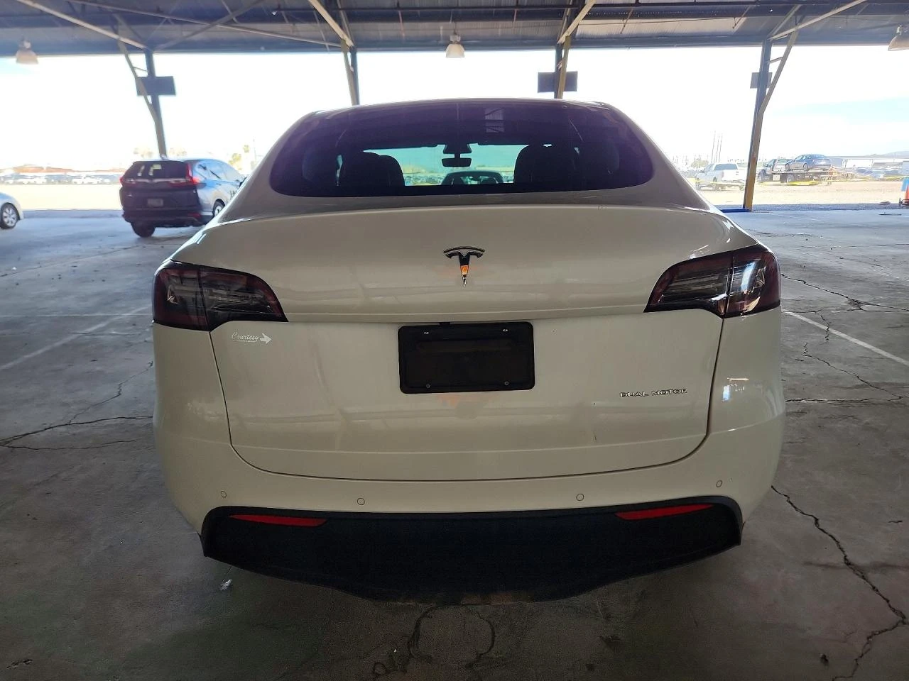 Tesla Model Y, снимка 6 - Автомобили и джипове - 56407960