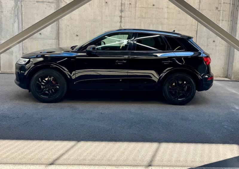 Audi Q5  2.0 TFSI Quattro S tronic | 2019 | Черен м, снимка 4 - Автомобили и джипове - 51489487