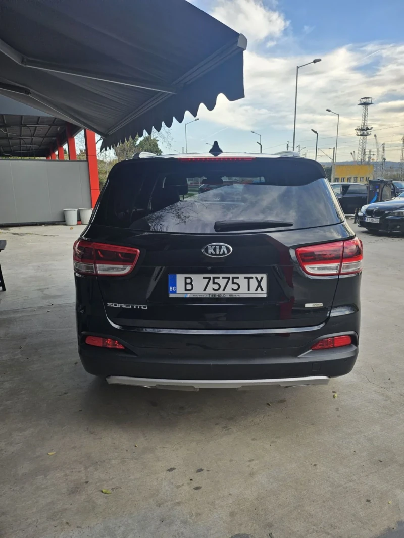 Kia Sorento 2.2 CRDI 4x4 PLATINUM, снимка 2 - Автомобили и джипове - 52566803