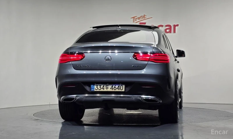 Mercedes-Benz GLE 350, снимка 4 - Автомобили и джипове - 52803543