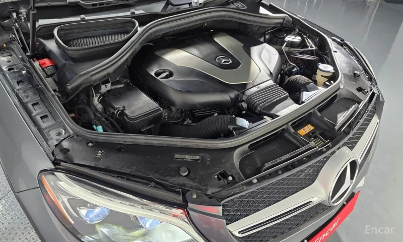Mercedes-Benz GLE 350, снимка 6 - Автомобили и джипове - 52803543