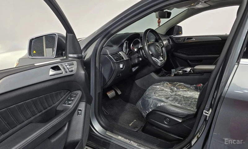 Mercedes-Benz GLE 350, снимка 10 - Автомобили и джипове - 52803543