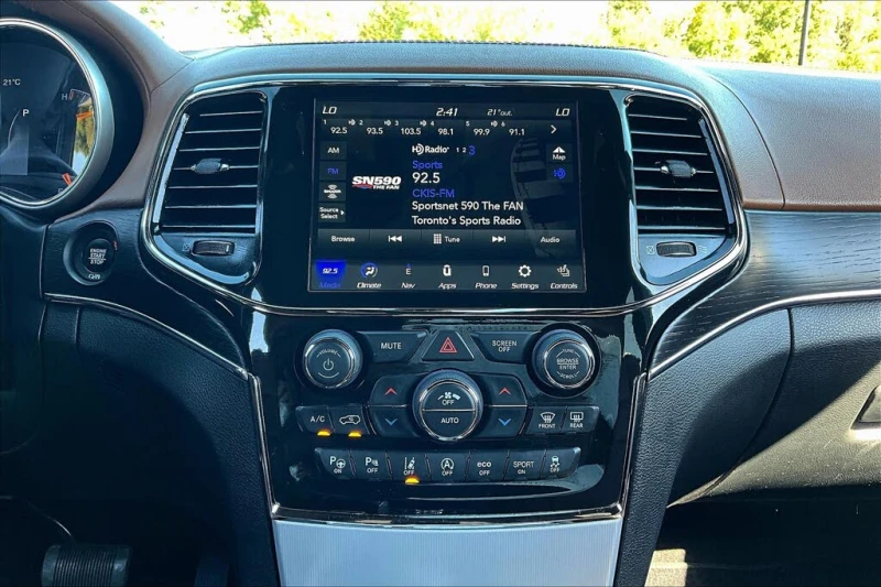 Jeep Grand cherokee Summit* 4WD* АвтоКредит* (ЦЕНА ДО БГ), снимка 5 - Автомобили и джипове - 53434364