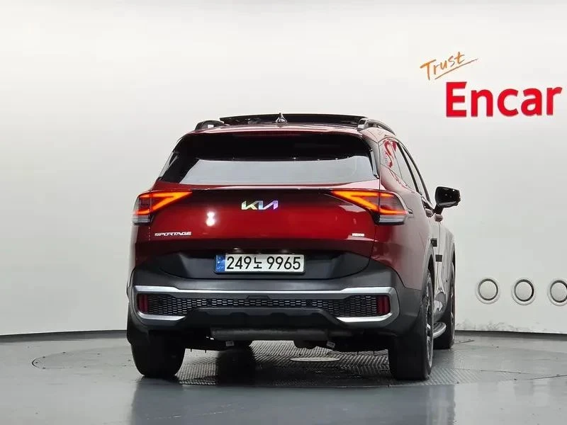 Kia Sportage, снимка 4 - Автомобили и джипове - 56685259