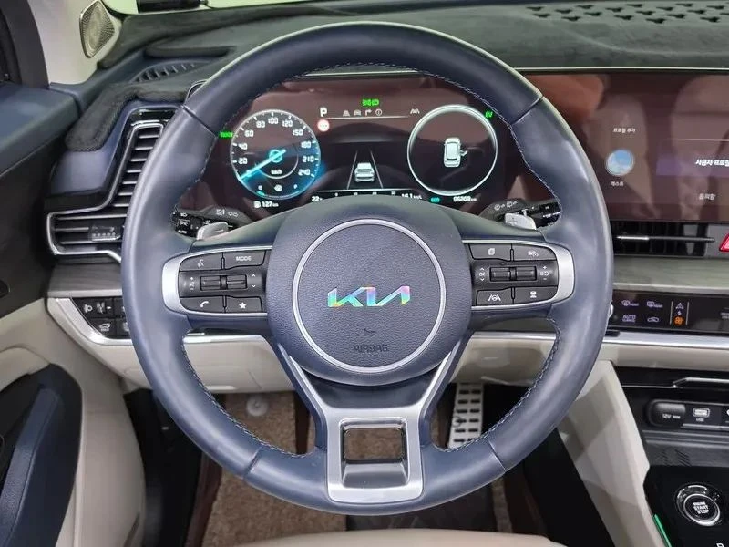 Kia Sportage, снимка 12 - Автомобили и джипове - 56685259
