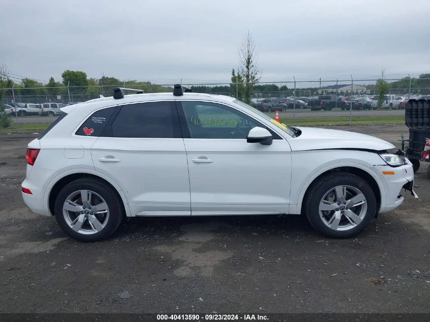 Audi Q3 * 2.0T TECH PREMIUM*  - изображение 10