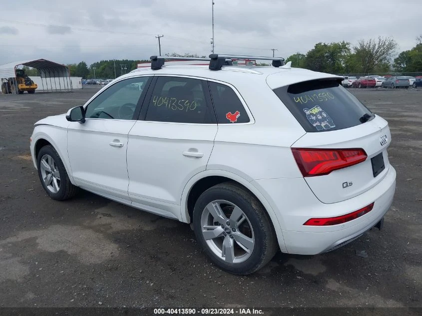 Audi Q3 * 2.0T TECH PREMIUM*  - изображение 3