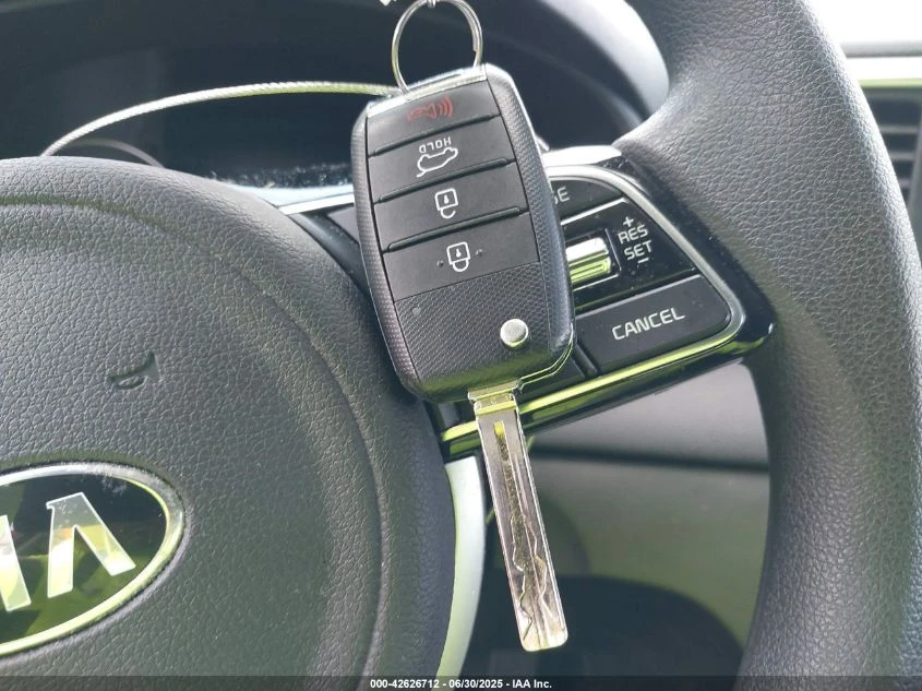 Kia Sportage 2.4L I-4 DI, DOHC, VVT, 181HP Front Wheel Drive - изображение 3