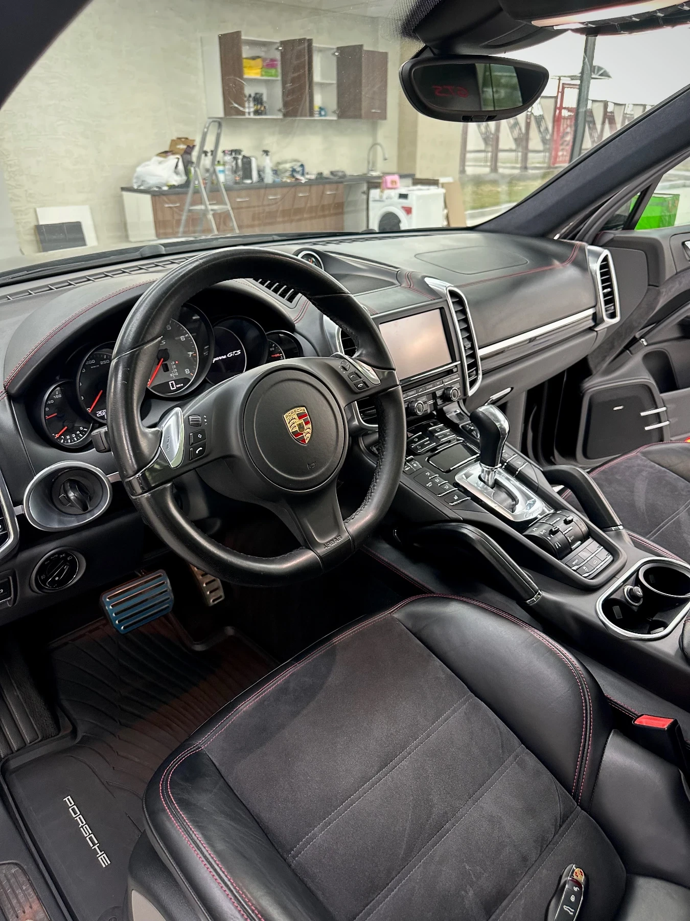 Porsche Cayenne GTS  - изображение 9