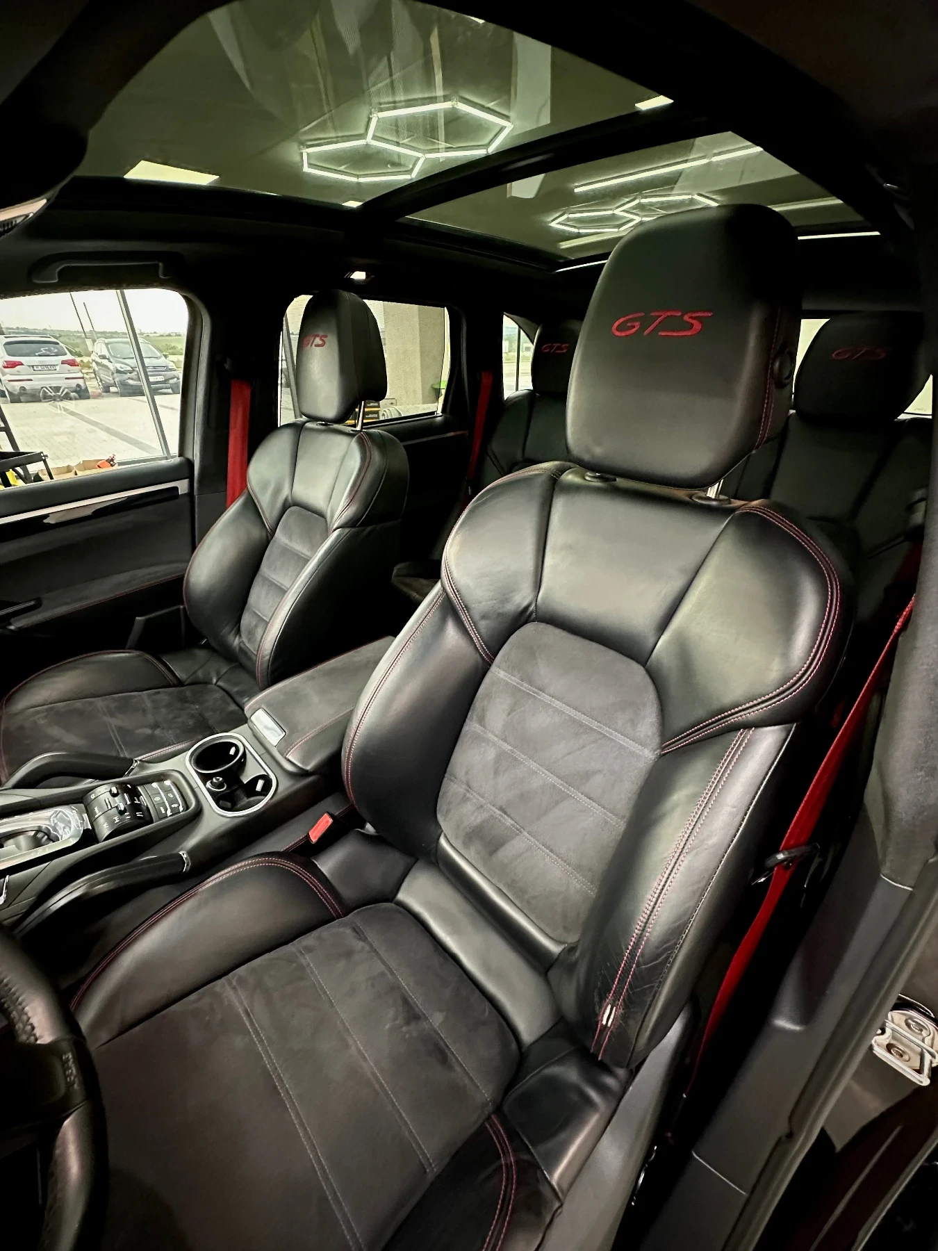 Porsche Cayenne GTS  - изображение 2