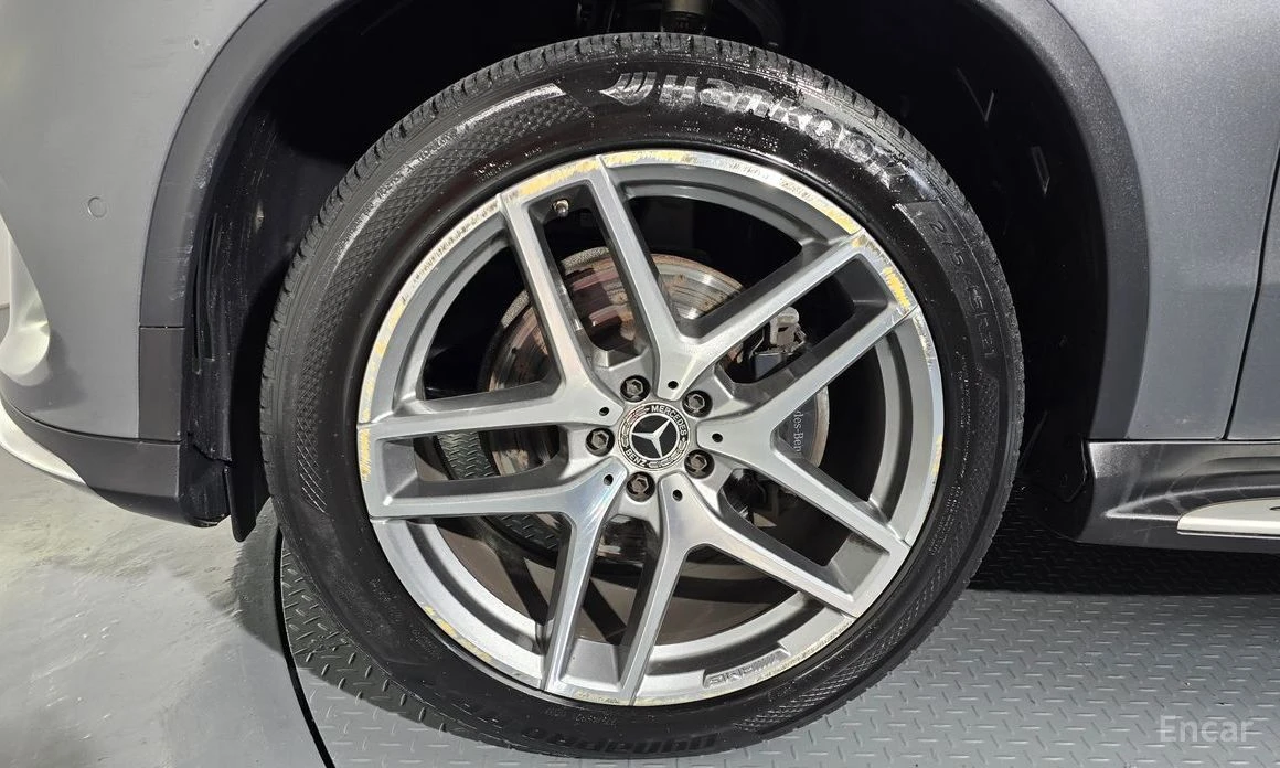 Mercedes-Benz GLE 350  - изображение 5